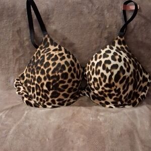 Ambrielle Leopard Print Bra with Black Straps
